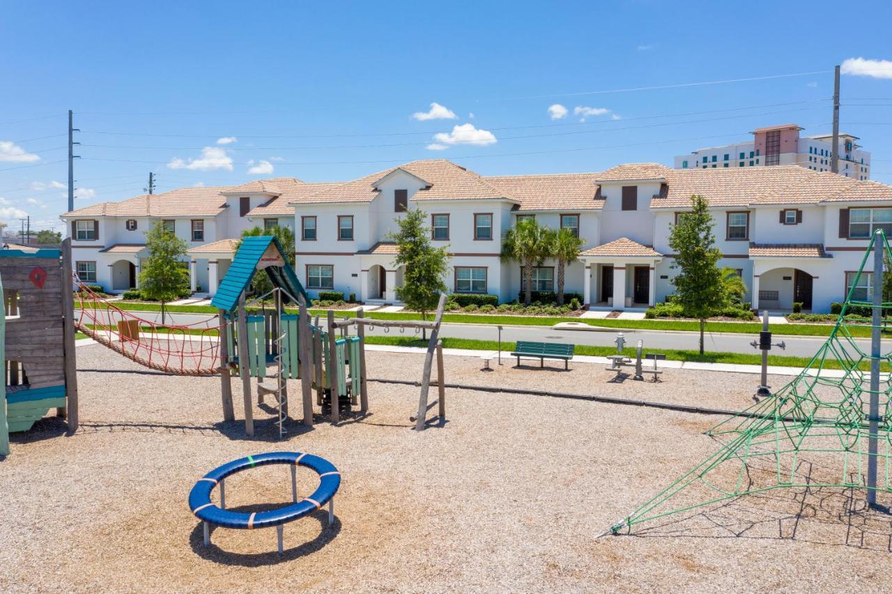 Ravishing Four Bd W/ Pool Close To Disney 4947 キシミー エクステリア 写真
