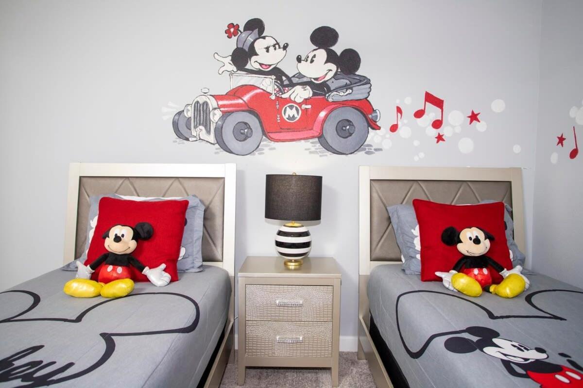 Ravishing Four Bd W/ Pool Close To Disney 4947 キシミー エクステリア 写真